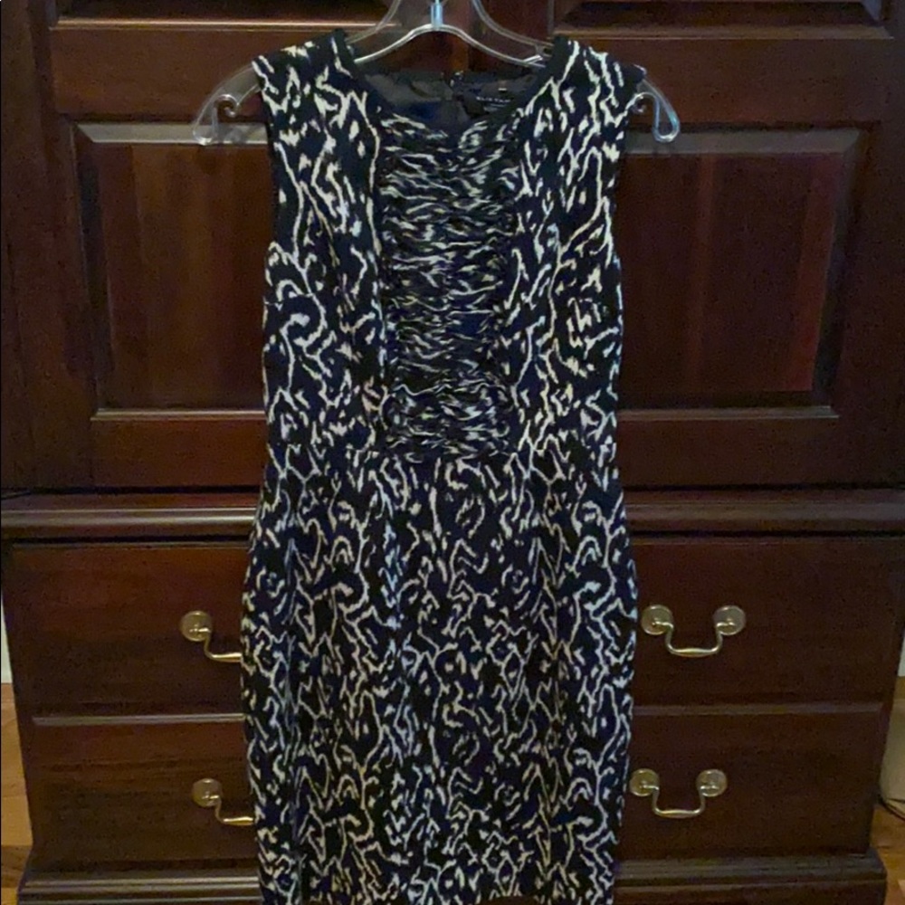 Elie Tahari dress size 6
